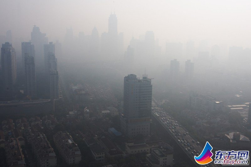 上海遭遇五级重度污染天气 实时空气质量指数