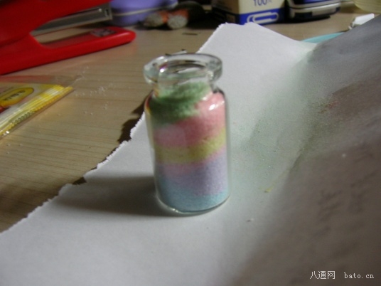 教大家做漂亮的七彩<em>流沙</em>瓶(有<em>照片</em>) - 八通杂谈